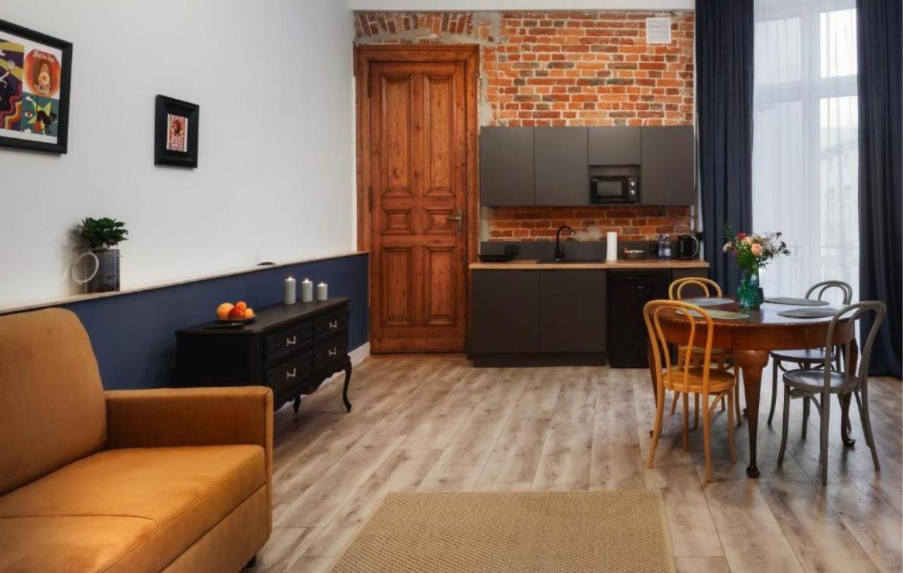Apartamenty Piotrkowska 82 By Good Time Lodz  Exterior photo