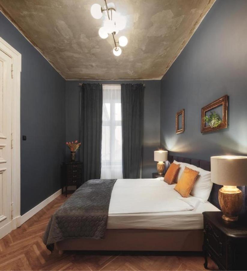 Apartamenty Piotrkowska 82 By Good Time Lodz  Exterior photo